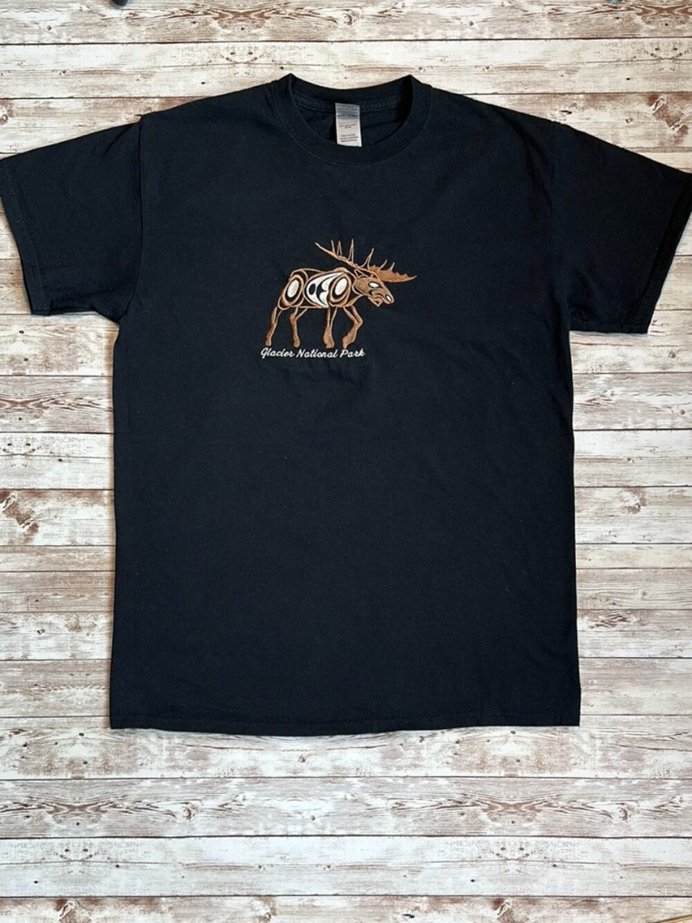 Glacier National Park Embroidered Moose Black Graphic T-Shirt size Medium Womens